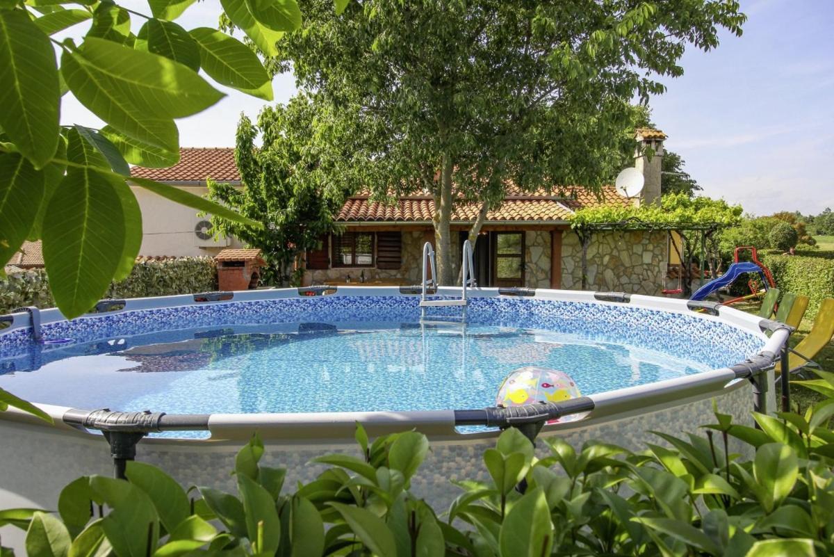 Villa Dea In Kmeti Žminj Esterno foto