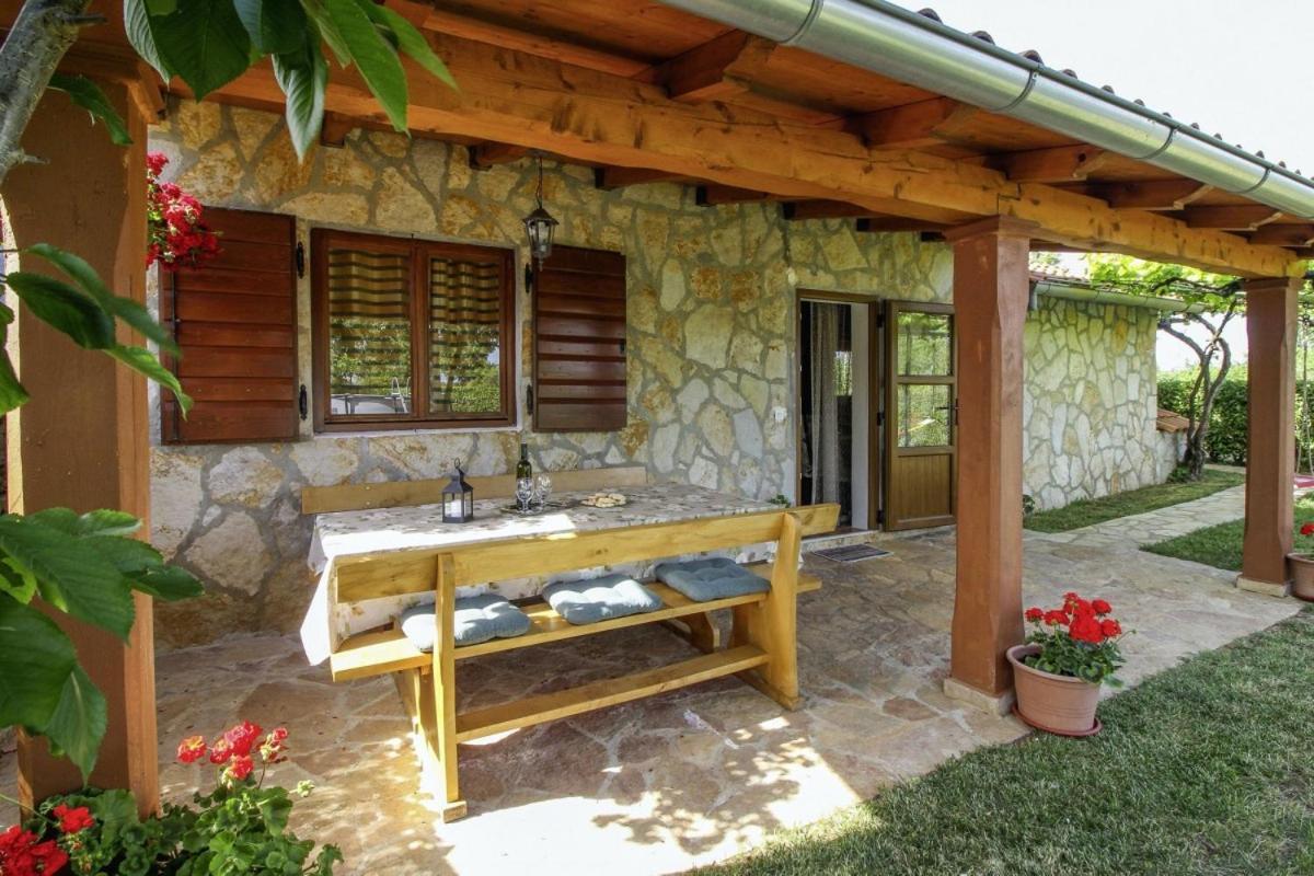 Villa Dea In Kmeti Žminj Esterno foto