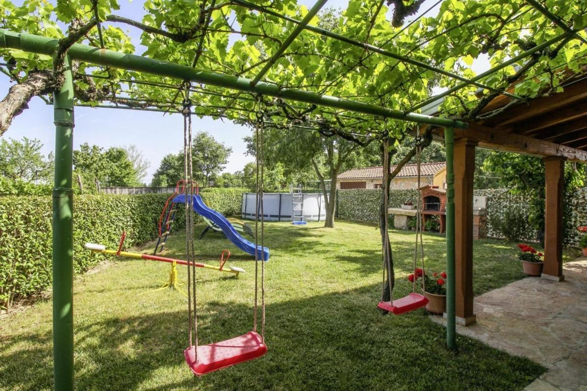 Villa Dea In Kmeti Žminj Esterno foto