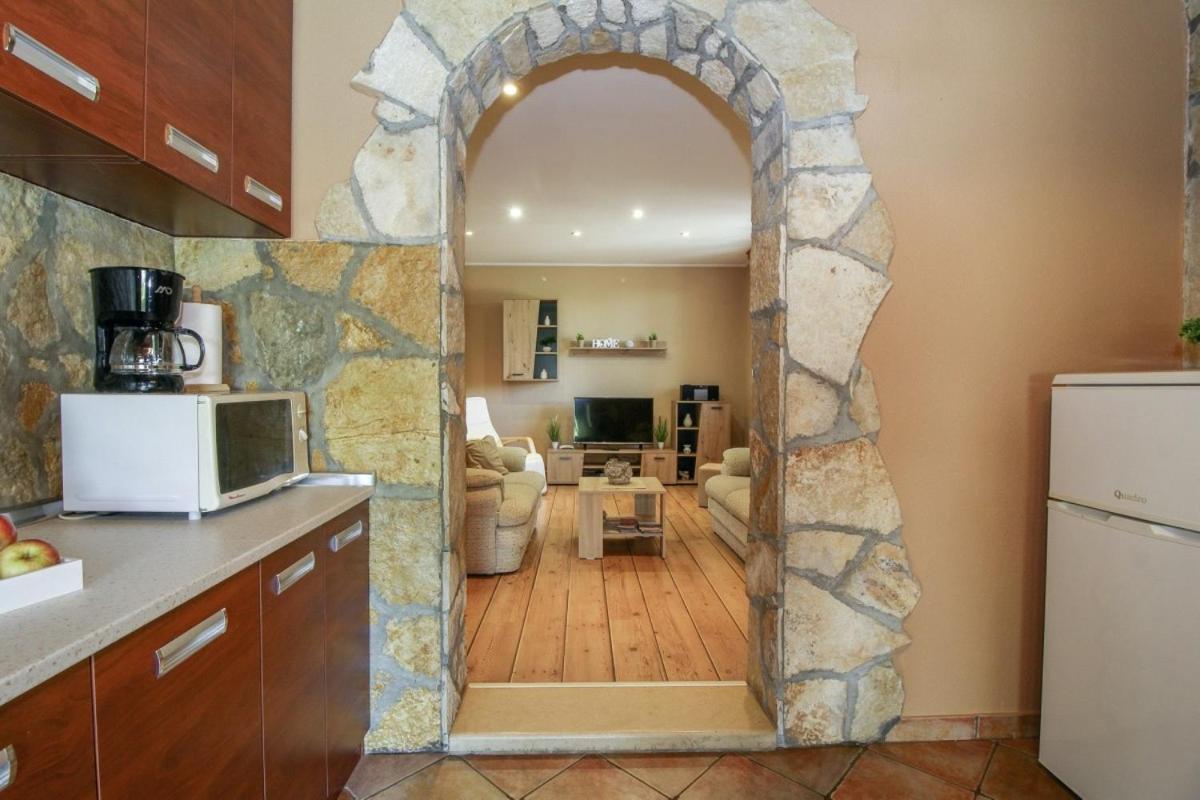 Villa Dea In Kmeti Žminj Esterno foto