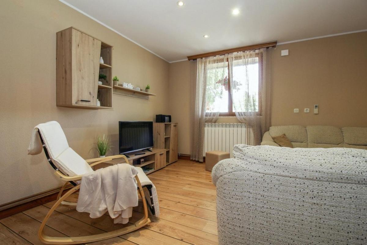Villa Dea In Kmeti Žminj Esterno foto